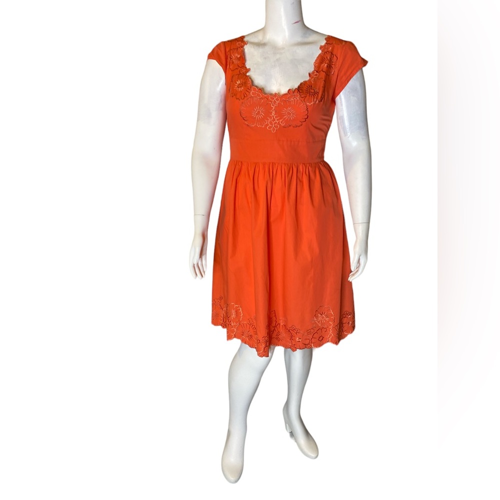 eShakti beautiful graphic detail floral embroidered neck line and hem. Large